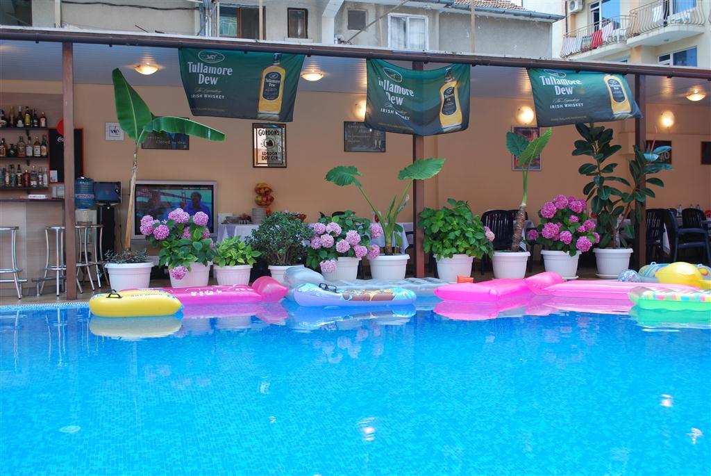 Italia Hotel Nesebar Esterno foto