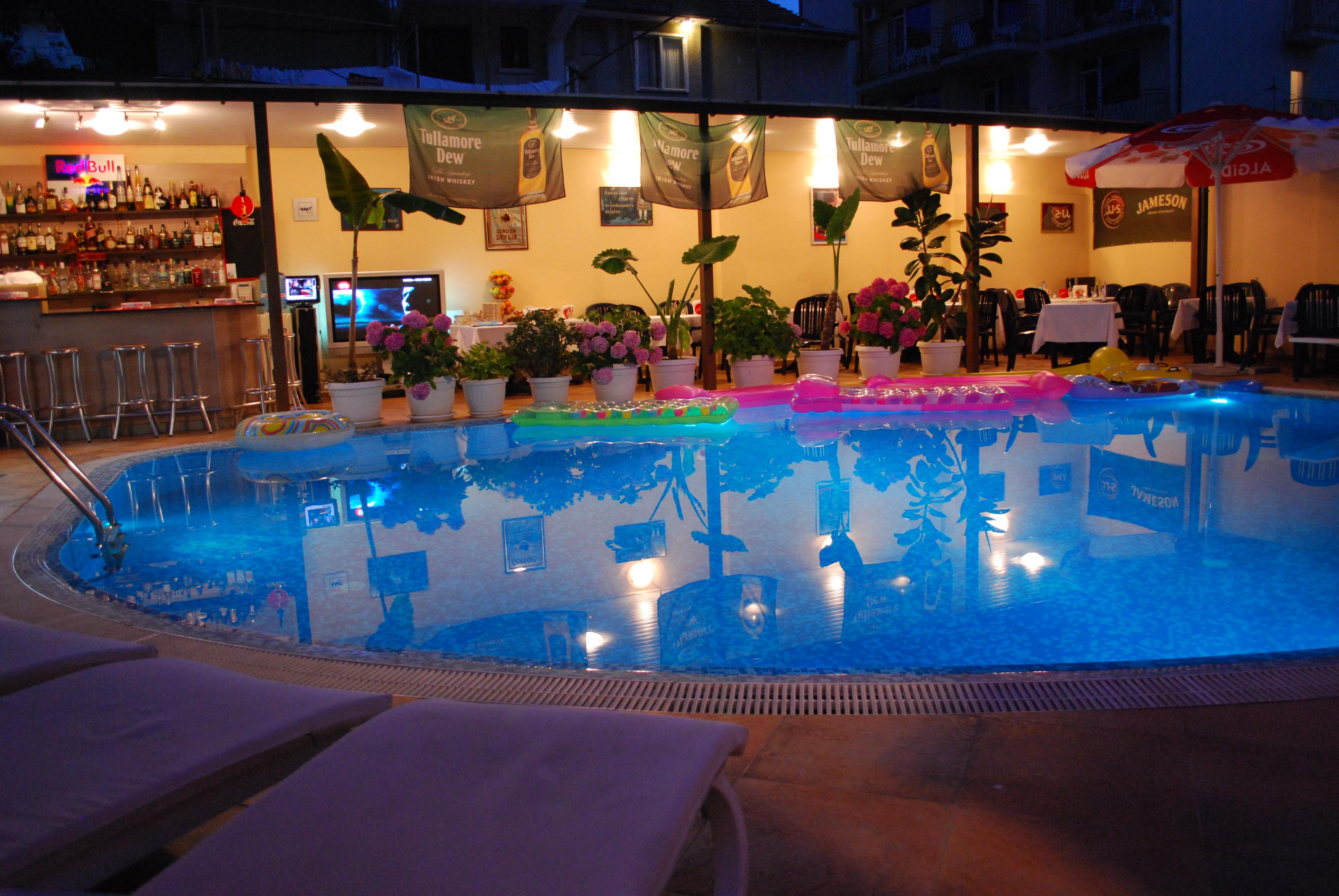 Italia Hotel Nesebar Esterno foto