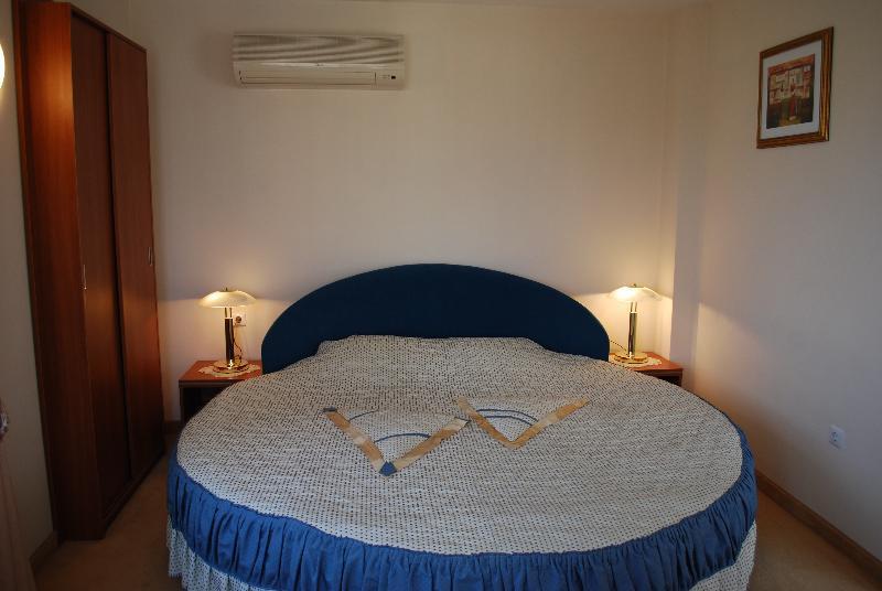 Italia Hotel Nesebar Esterno foto