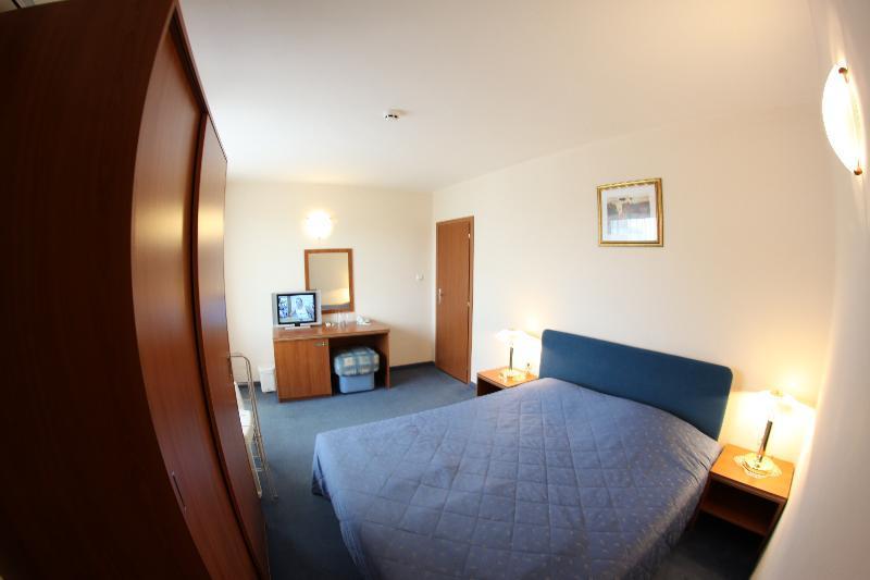 Italia Hotel Nesebar Esterno foto